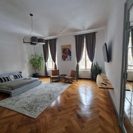 Cuba Apartment Brasov Luaran gambar
