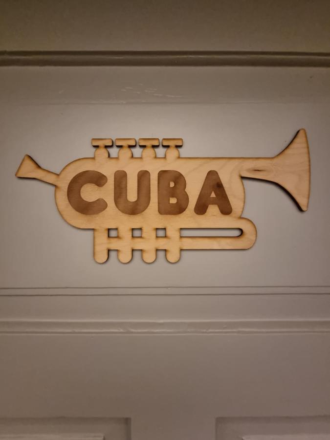 Cuba Apartment Brasov Luaran gambar