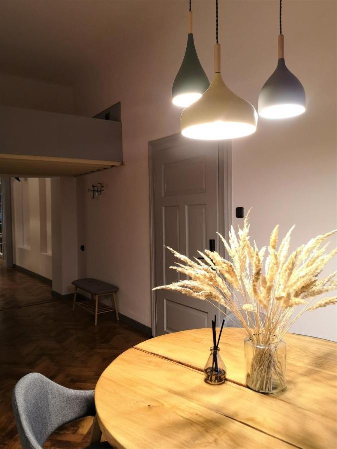 Cuba Apartment Brasov Luaran gambar