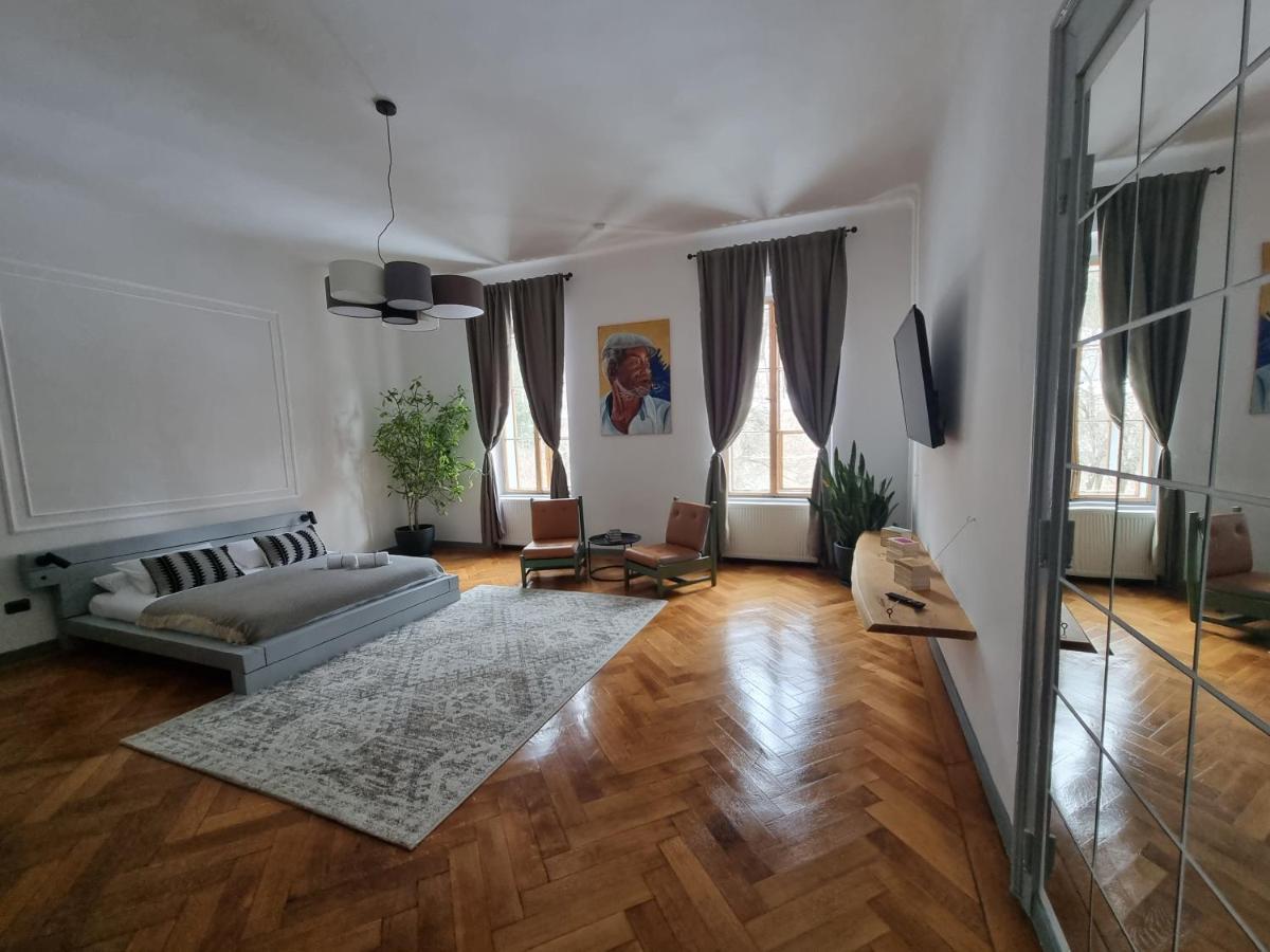 Cuba Apartment Brasov Luaran gambar